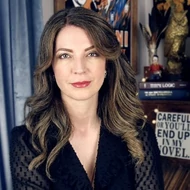 Lora Jones